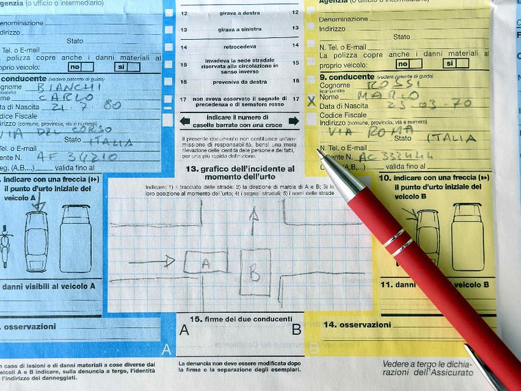 La constatazione amichevole diventa digitale: ecco cosa cambia