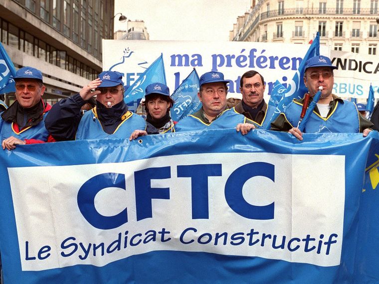 Una manifestazione di lavoratori francesi il primo maggio