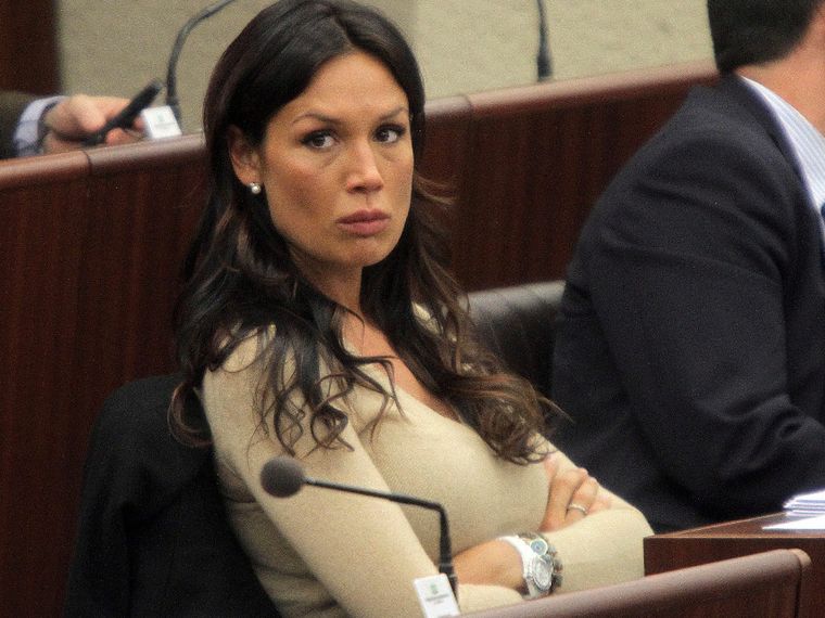 La grazia, la «supposta falsità» e la richiesta del Colle: perché è scoppiato il caso Minetti