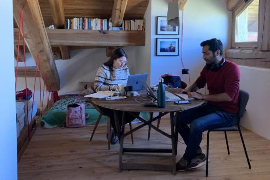 Al lavoro con la Remoto Community, in un borgo di Montagna