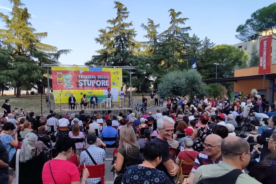 Grande partecipazione all'apertura del Festival