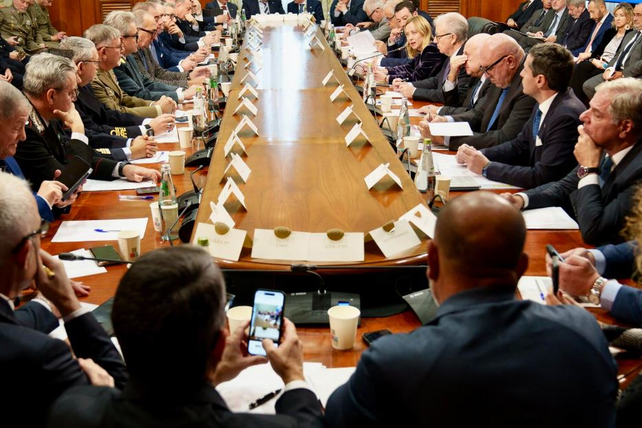 Il tavolo di confronto tra il governo e le rappresentanze del comparto difesa, sicurezza e soccorso pubblico