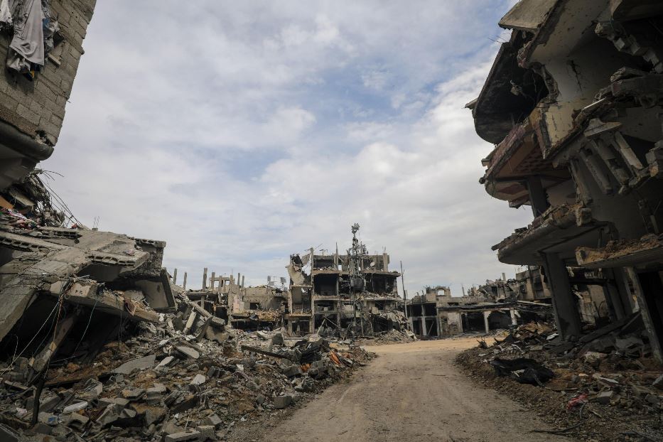 La distruzione nella Striscia di Gaza dopo i raid israeliani