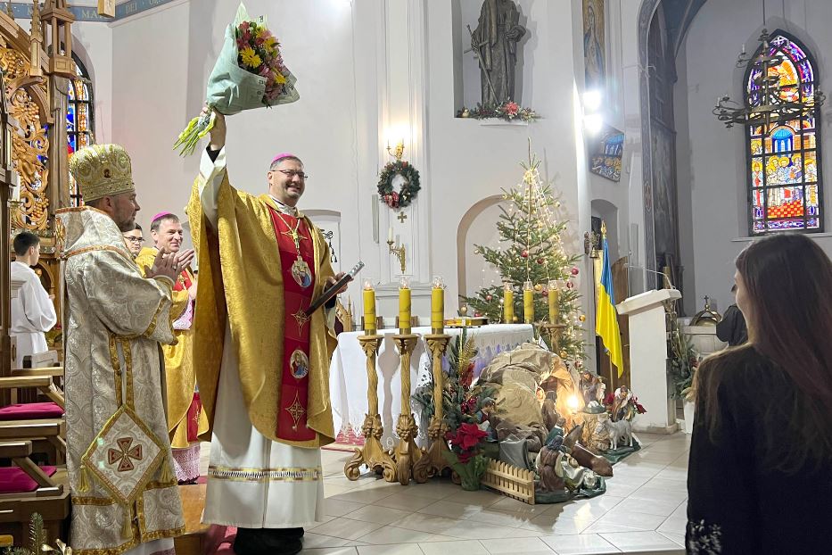 Il nunzio a Kiev, l’arcivescovo Visvaldas Kulbokas, durante la Messa di Natale dello scorso anno