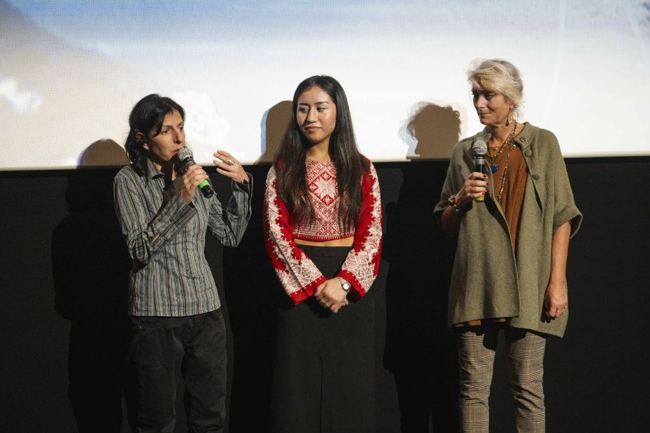 Un momento della presentazione del docufilm 'Faghan. Figlie dell'Afghanistan' al MedFilm Festival di Roma. Da sinistra Valeria De Berardinis di Zona, Mahdia Sharifi e Flavia Mariani di Nove caring Humans