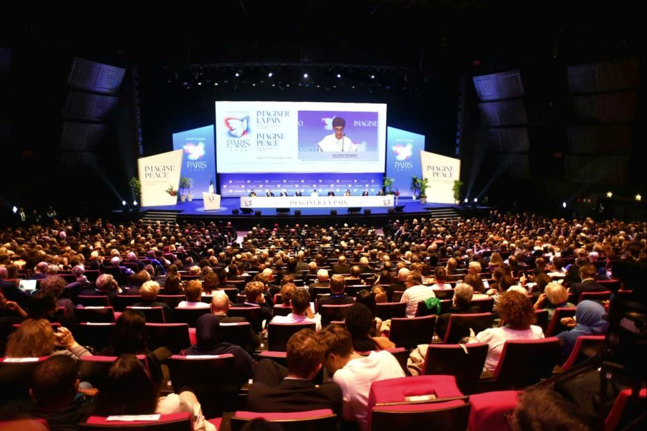 L'apertura dell'incontro internazionale per la pace organizzato da Sant'Egidio a Parigi