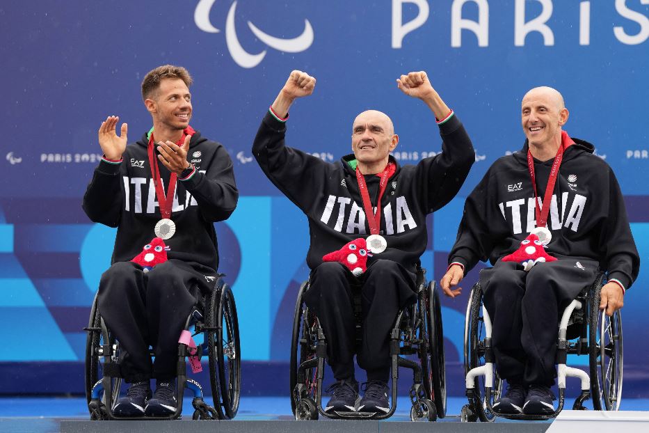 Mirko Testa, Luca Mazzone e Federico Mestroni sul podio