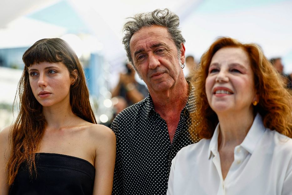 Il regista Sorrentino a Cannes con Stefania Sandrelli e l'esordiente Celeste Dalla Porta