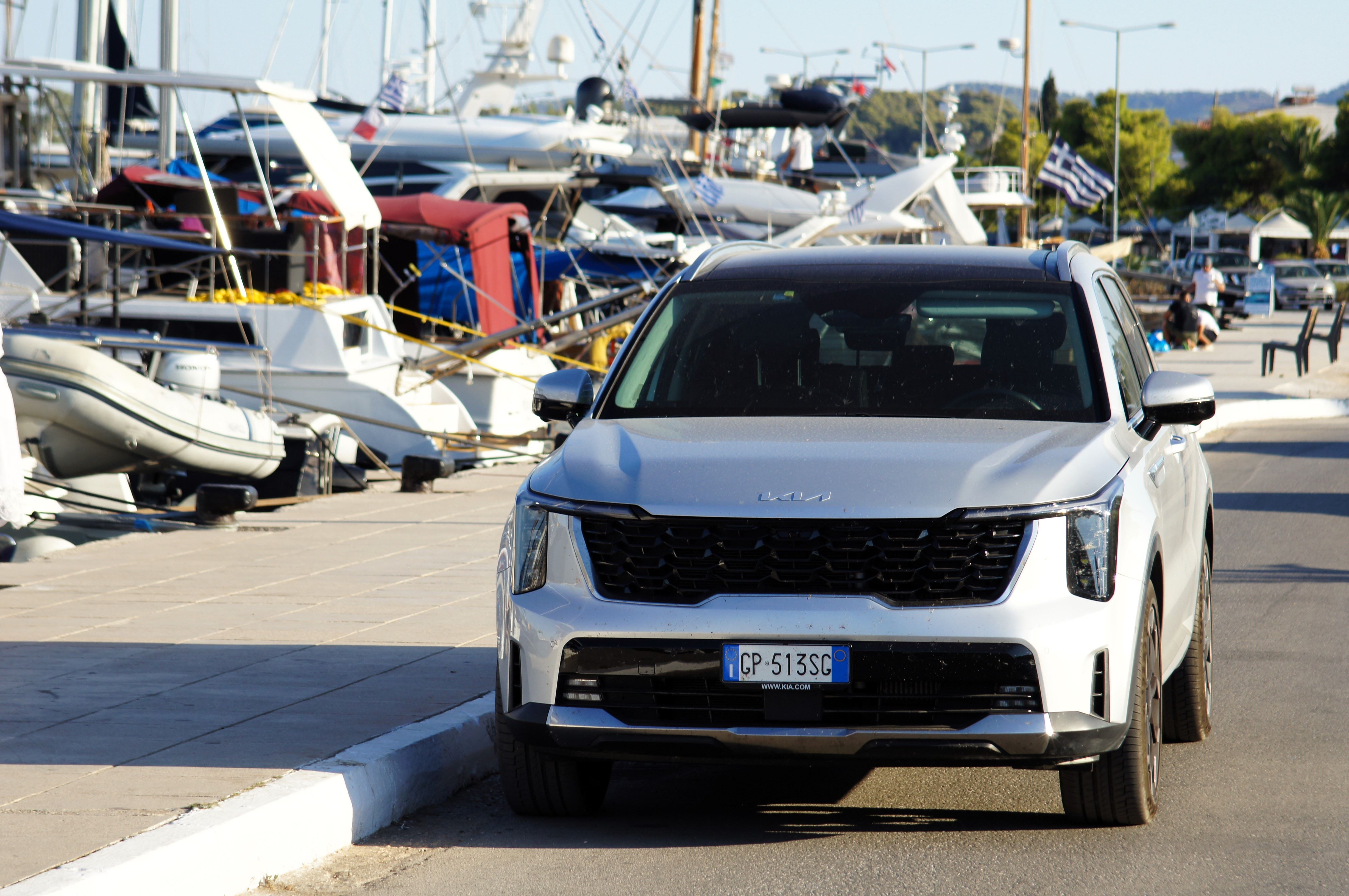 La Kia Sorento a Porto Heli