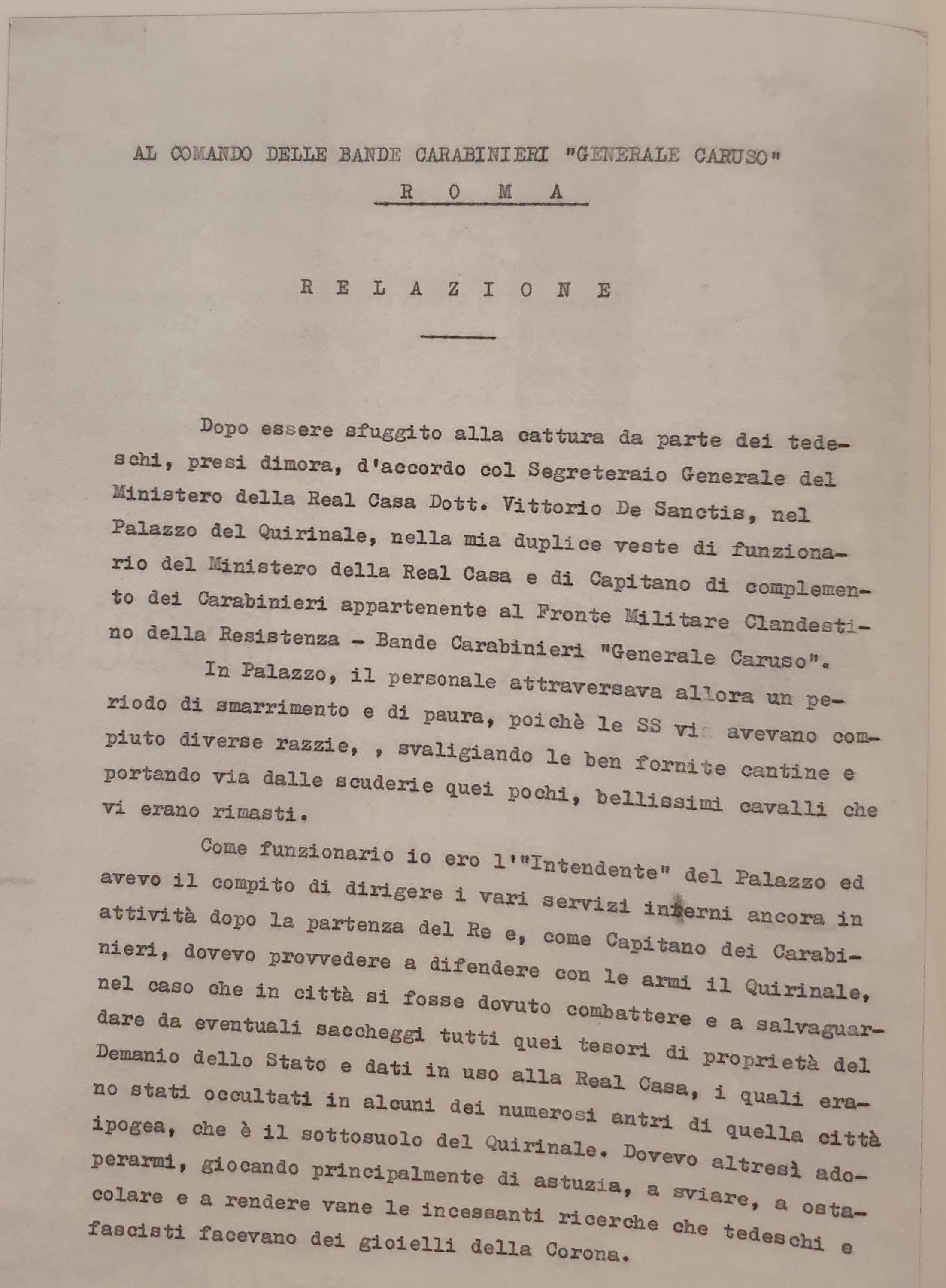 A destra, la prima pagina della relazione Mureddu custodita presso l’Archivio Storico della Presidenza della Repubblica e pubblicata nel volume “Il nemico numero uno'