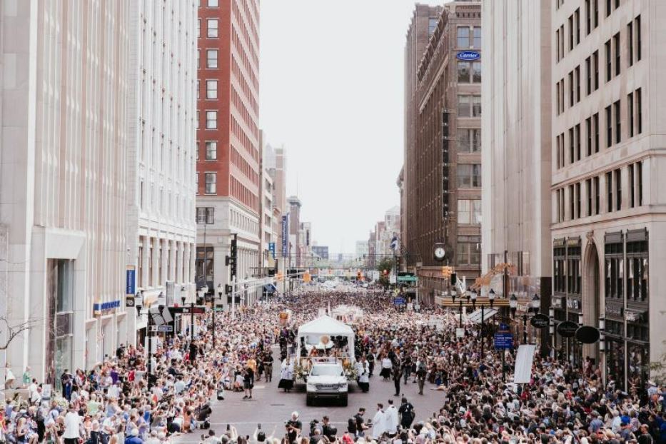 Processione eucaristica a Indianapolis