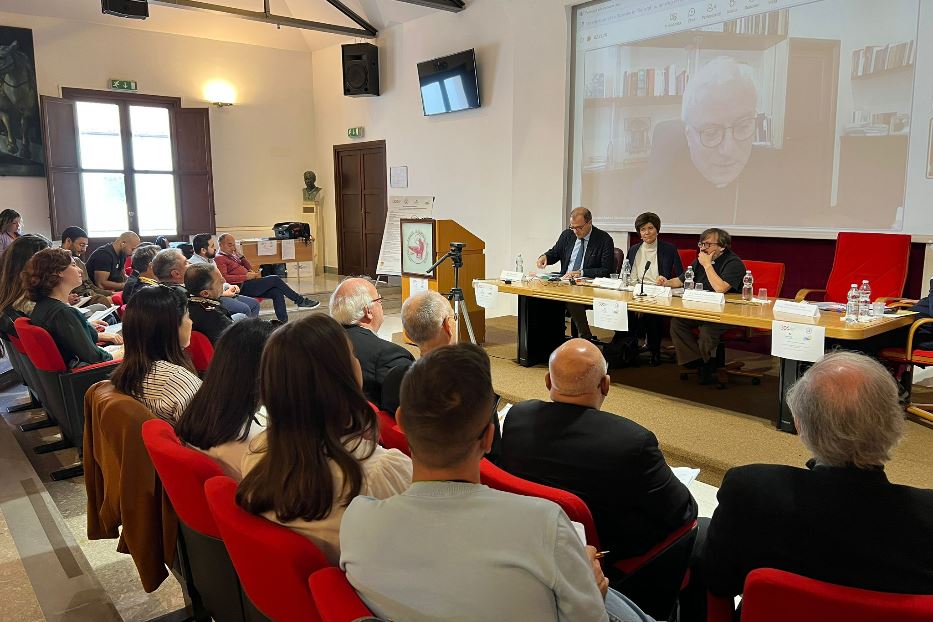 L'arcivescovo Giuseppe Baturi in collegamento all'incontro del Consiglio dei giovani del Mediterraneo a Palermo