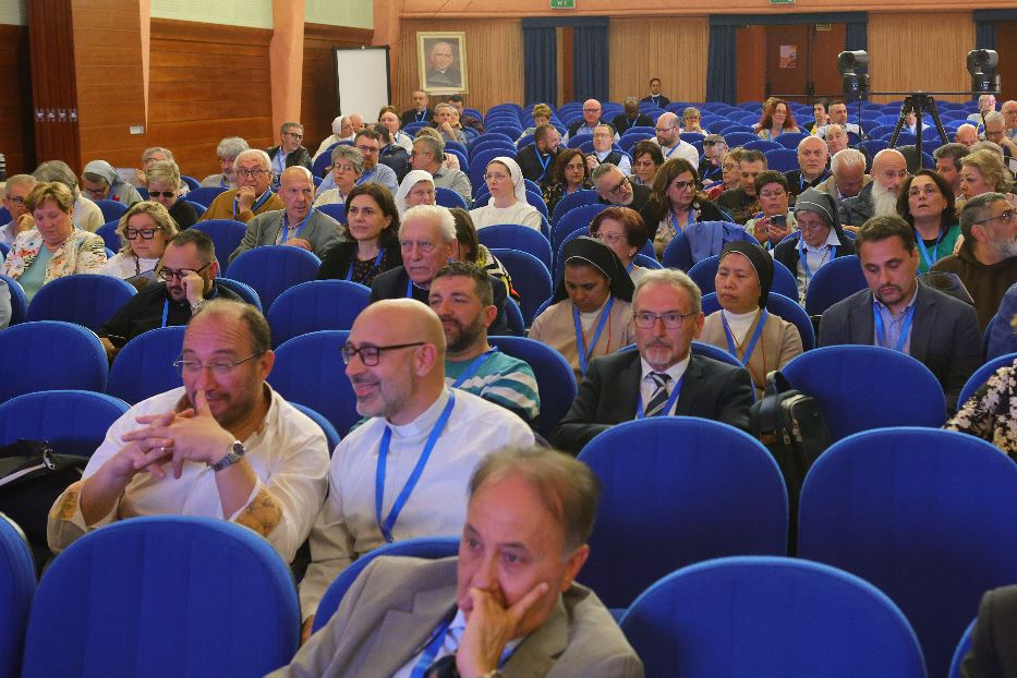 La platea del convegno di Verona prima dell'inizio della sessione plenaria di apertura