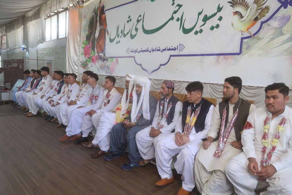 I 19 sposi del matrimonio di massa a Quetta