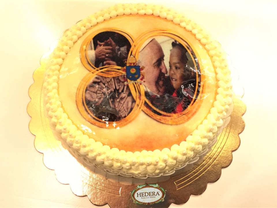 La tavolozza dei dolci - Auguri di buon compleanno al papà ciclista! Torta  farcita con crema al cioccolato