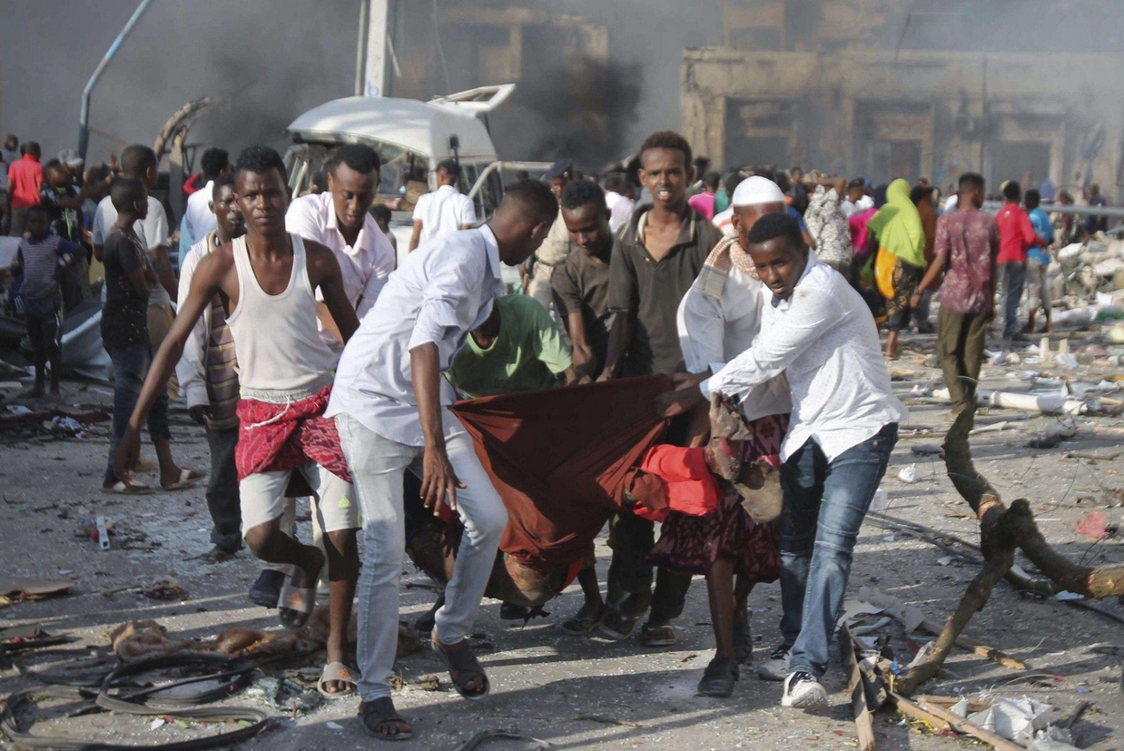 Attentati A Mogadiscio: 300 Morti, Centinaia Di Feriti