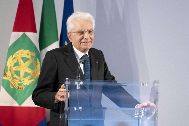 Mattarella, spinte dissociative sono antistoriche. Stati e Ue collaborino