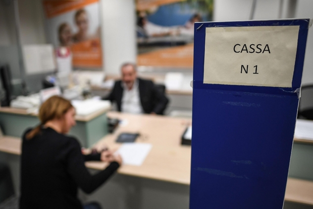 Tagli alle detrazioni fiscali? Pagano i clienti, non le banche