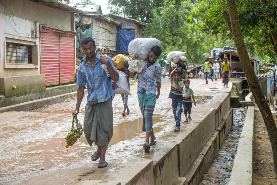 I Rohingya da 5 anni in esilio nel girone dei dannati a Cox's Bazar