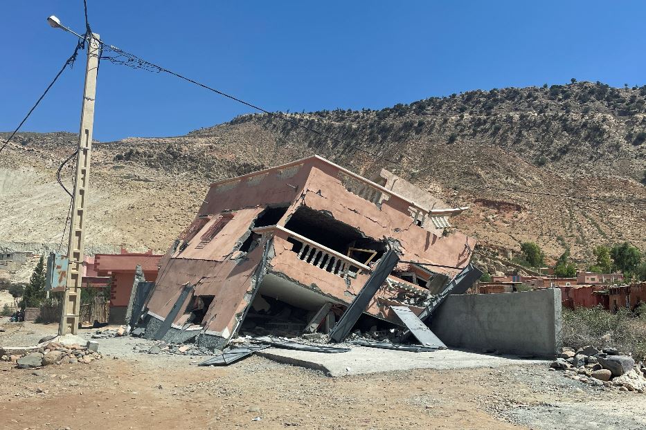 Una casa sbriciolata dalla forza del terremoto tra Amizmiz e Ouirgane, in Maroco