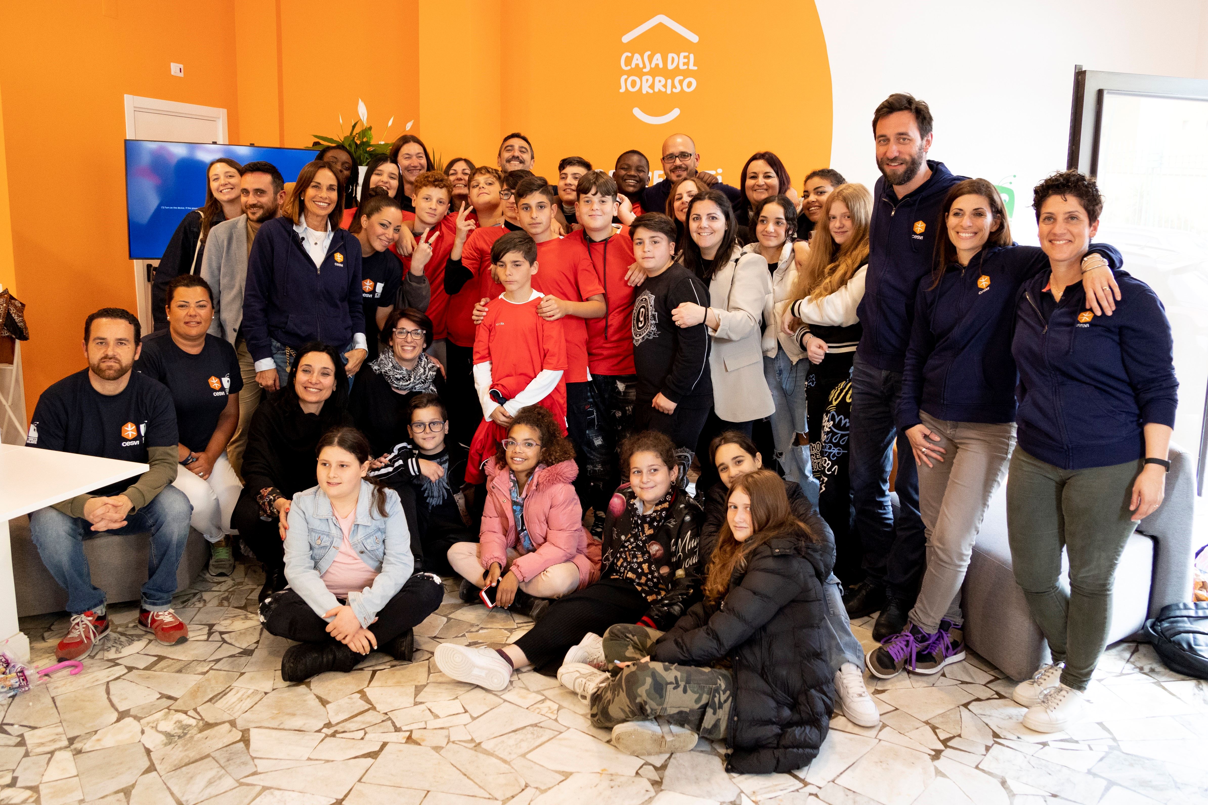 I bambini di Napoli trovano il Sorriso: fondata la nuova Casa dell'infanzia