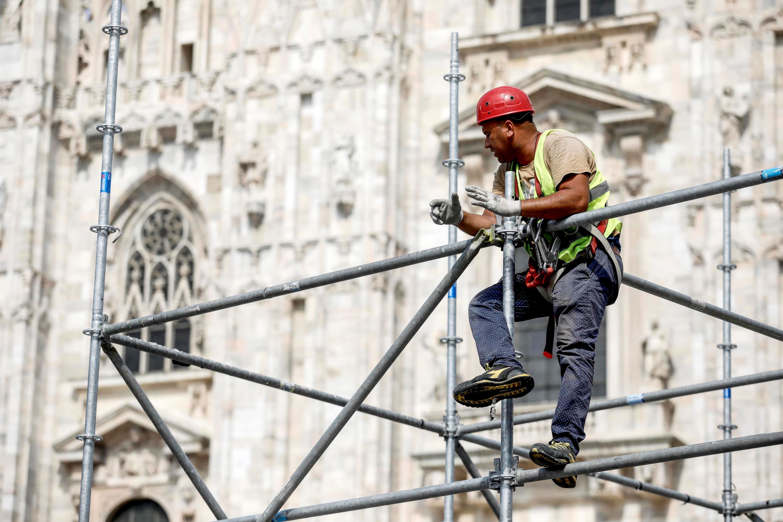 Intesa Sp: «L'industria frena ma resta in buona salute»