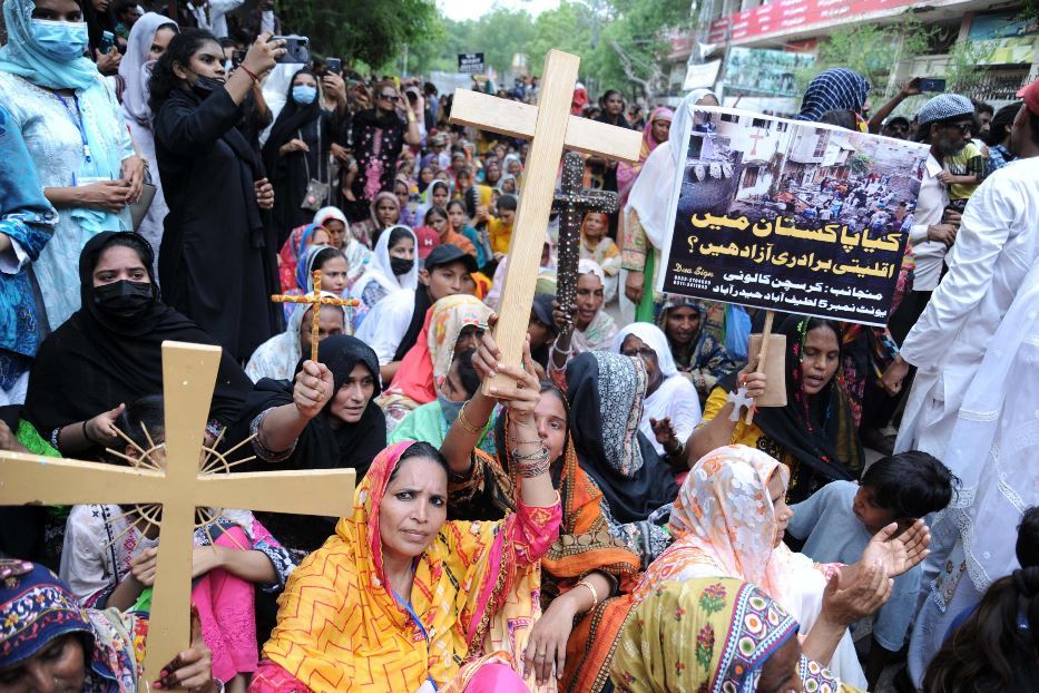 Donne cristiane in piazza a Hyderabad contro le violenze che quotidianamente subiscono