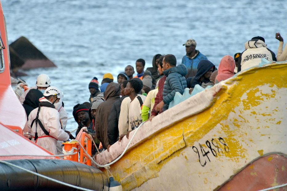 Un gruppo di migranti soccorsi in mare