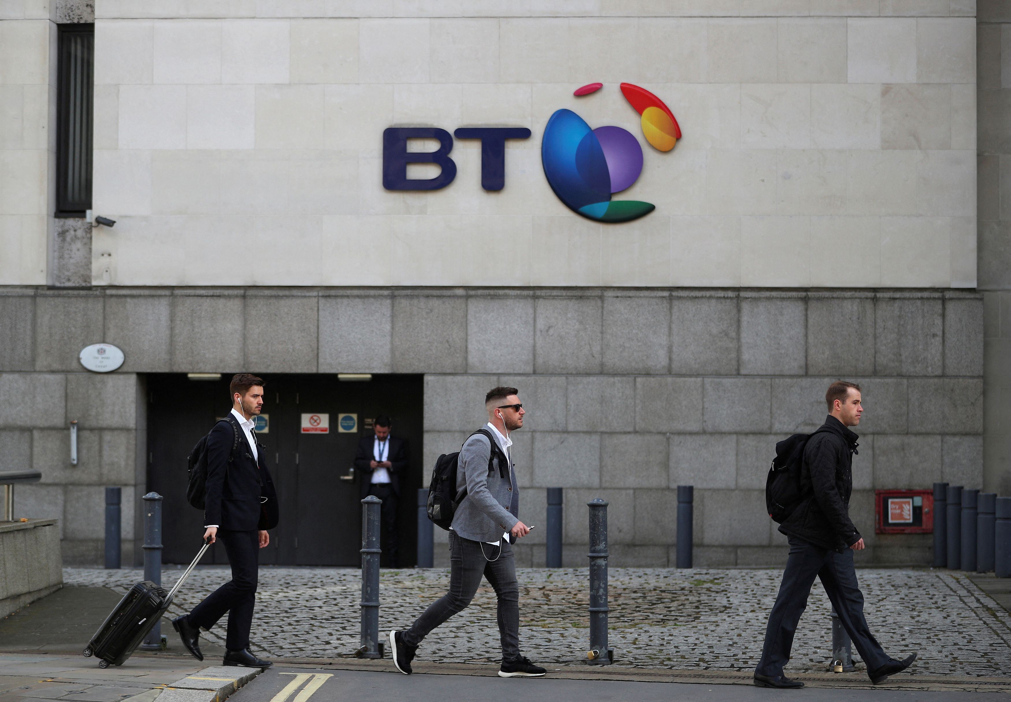 Gran Bretagna, British Telecom taglierà 55mila dipendenti