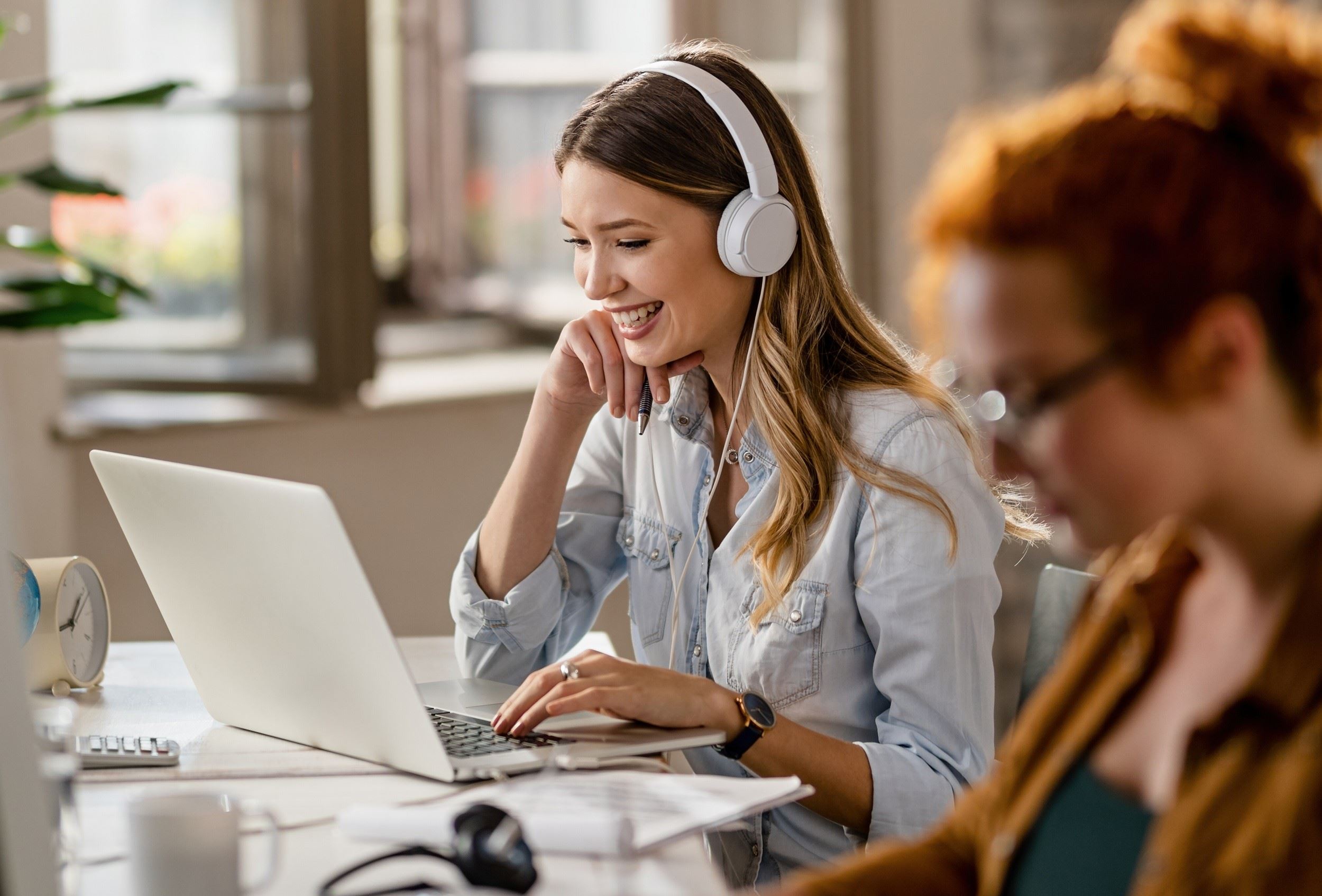 Le nuove stampanti HP rivoluzionano il concetto di studio e lavoro ibrido -  The Wom