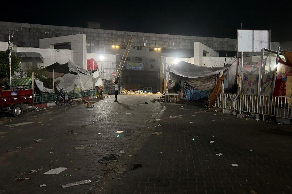 L'ospedale al Shifa di Gaza si rifiuta di evacuare i pazienti "in strada":