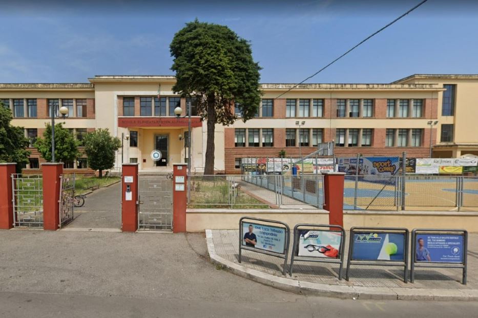 Classi di soli alunni stranieri, il caso della scuola ghetto di Fondi 