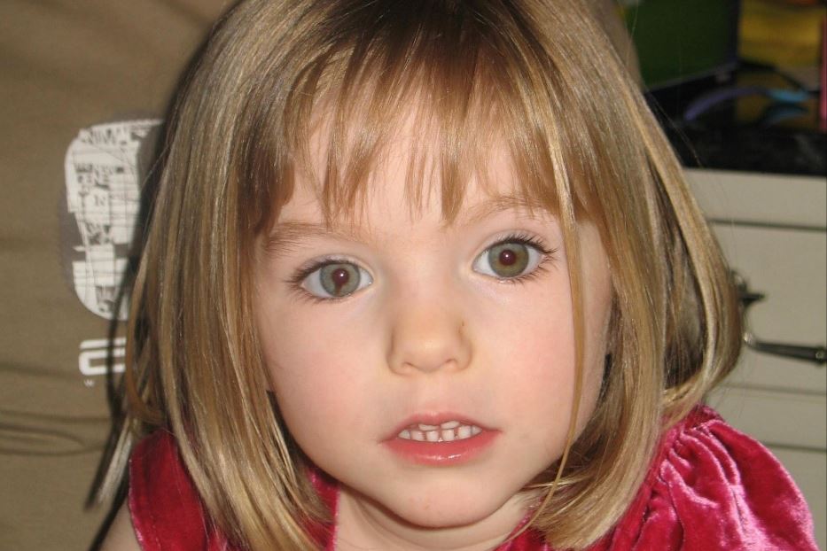 Maddie McCann, la bambina inglese svanita nel nulla in Portogallo a 3 anni nel 2007