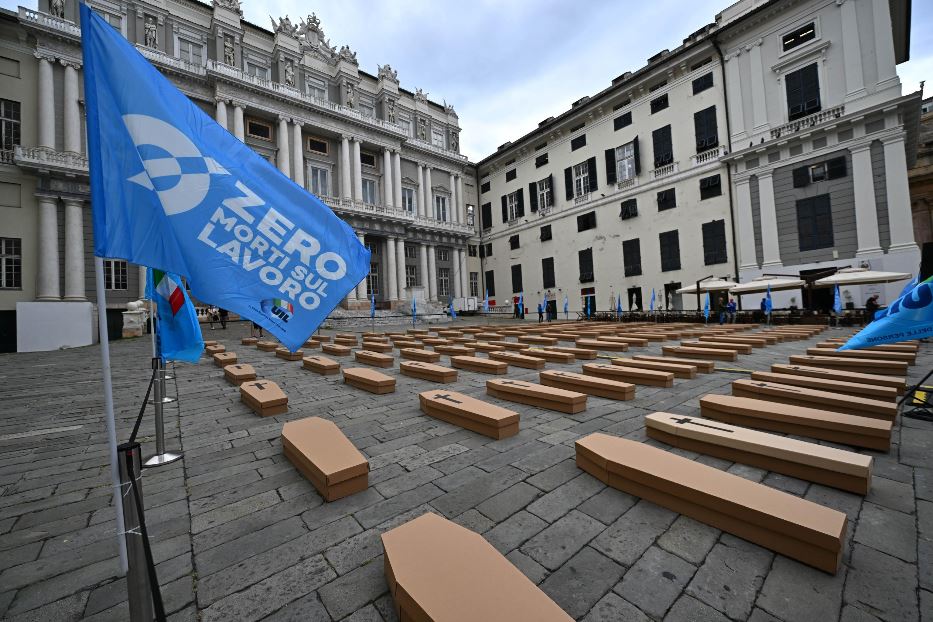 Una manifestazione per dire «basta» alle morti sul lavoro