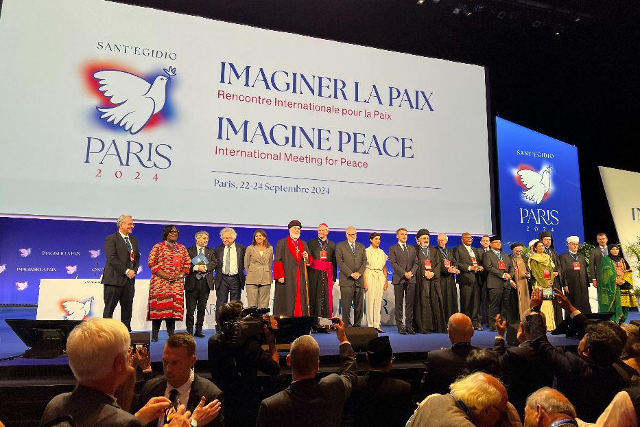 L'apertura dell'incontro internazionale per la pace organizzato da Sant'Egidio a Parigi