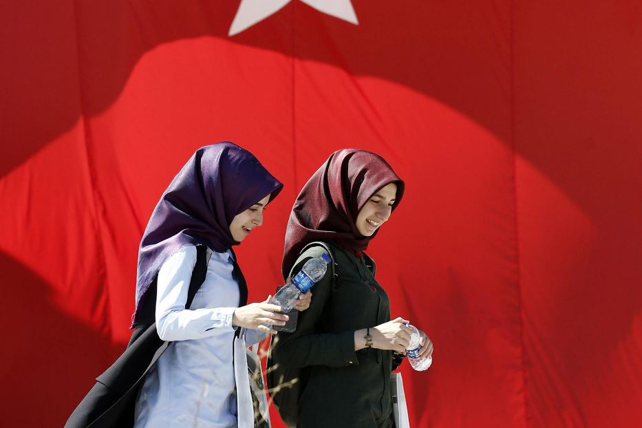 Ragazze turche all'Università di Istanbul