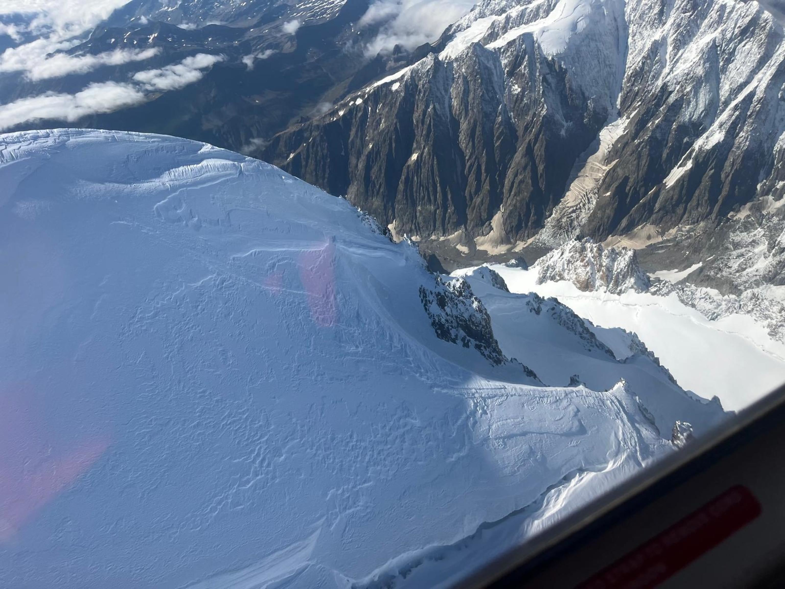 Ritrovati i corpi dei due alpinisti dispersi da sabato