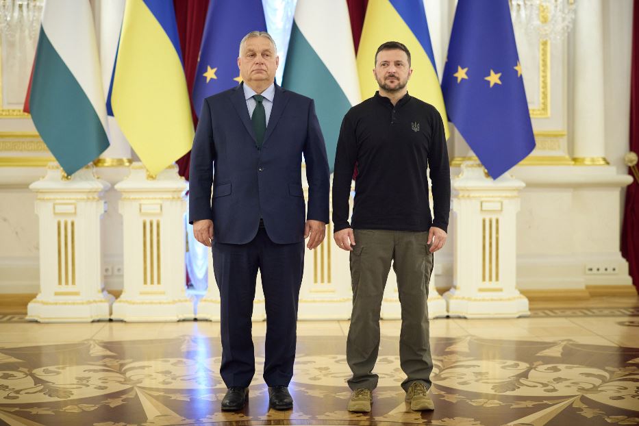 Orbán con Zelensky a Kiev