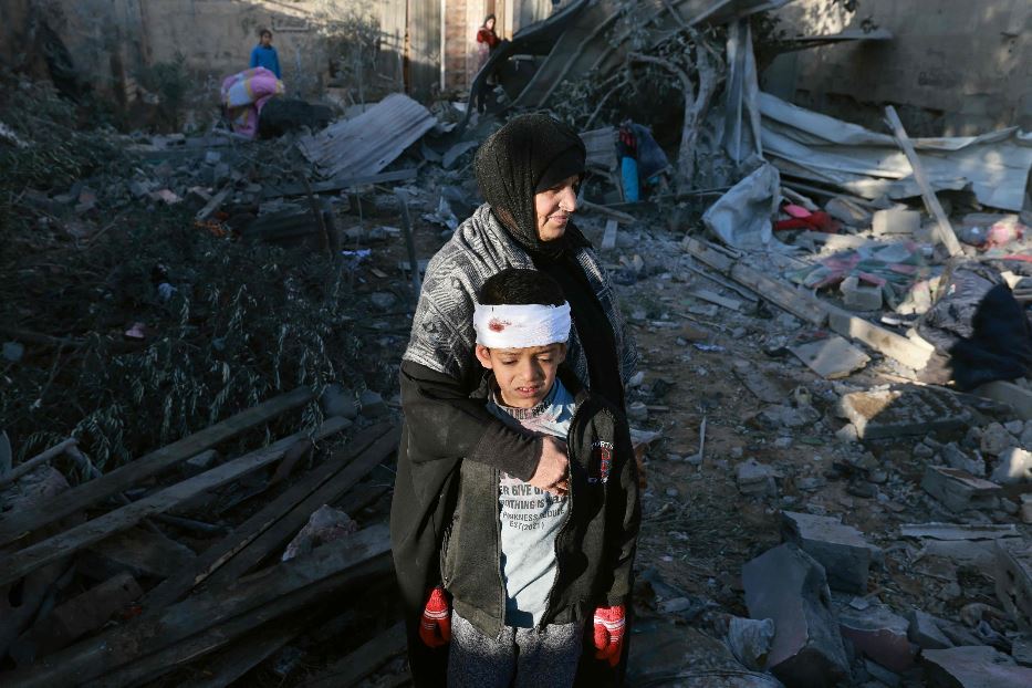Distruzione e disperazione nella Striscia di Gaza