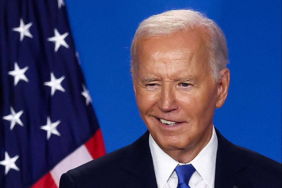 Biden riparte: «Sono vecchio, ma lucido». E chiama Trumo a un nuovo duello in tv