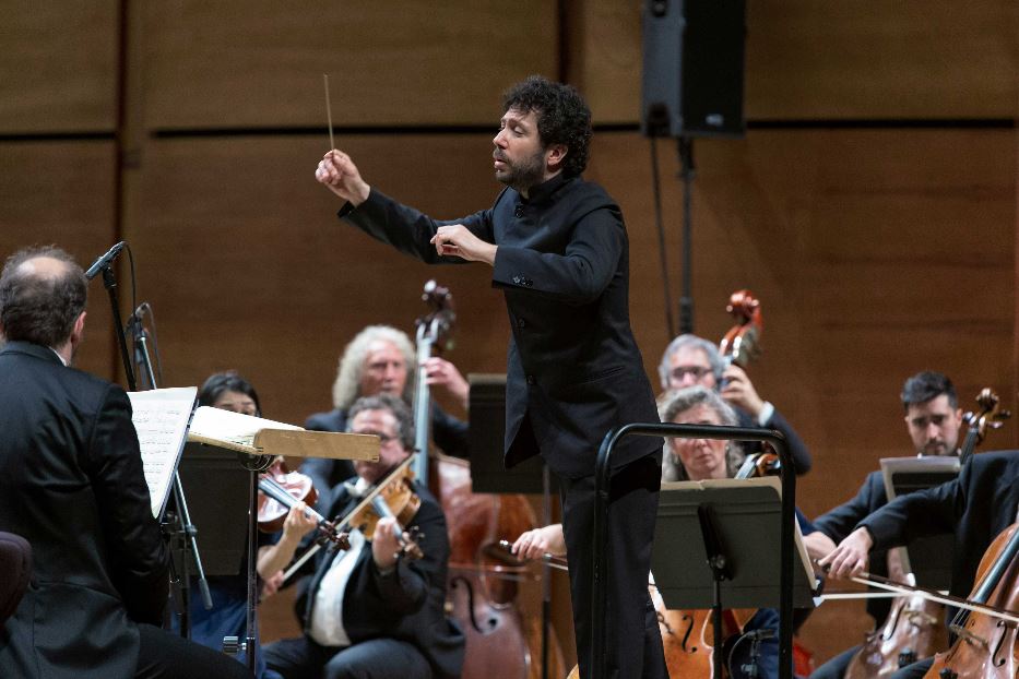 Il direttore Gamba: «Il Requiem e la Tosca, la grande musica per i giovani»