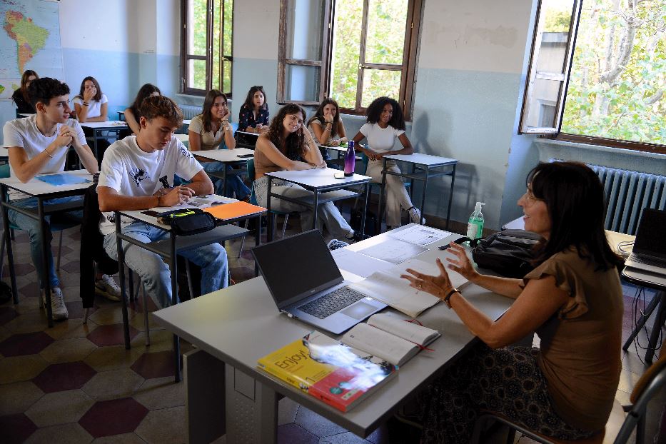 Educazione civica, la scuola alla prova. Sull'idea di patria confronto aperto