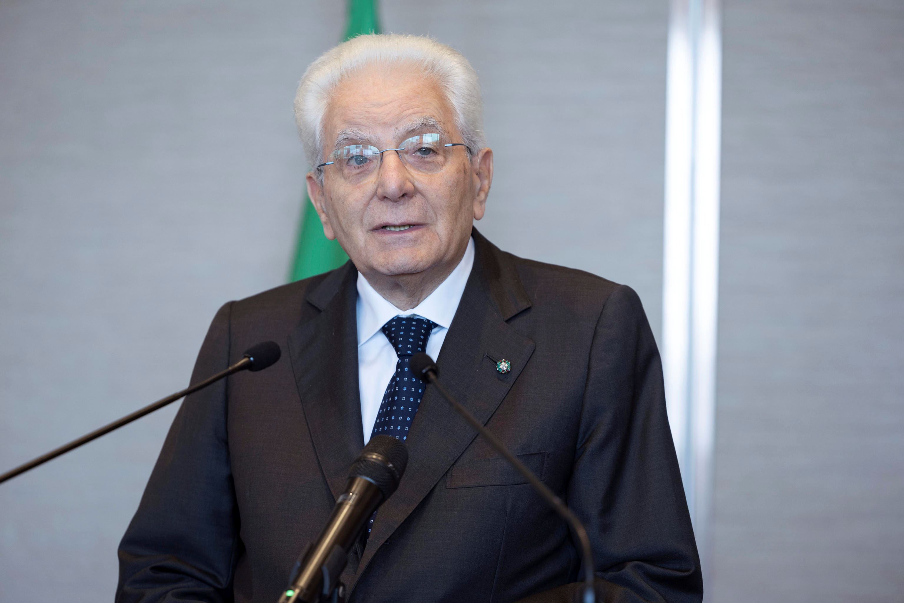 Mattarella: «Ho promulgato leggi che ritenevo errate, ma dovevo farlo»