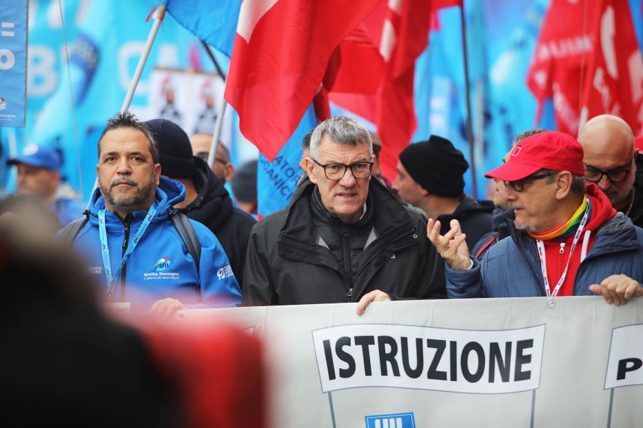 Landini in piazza per lo sciopero