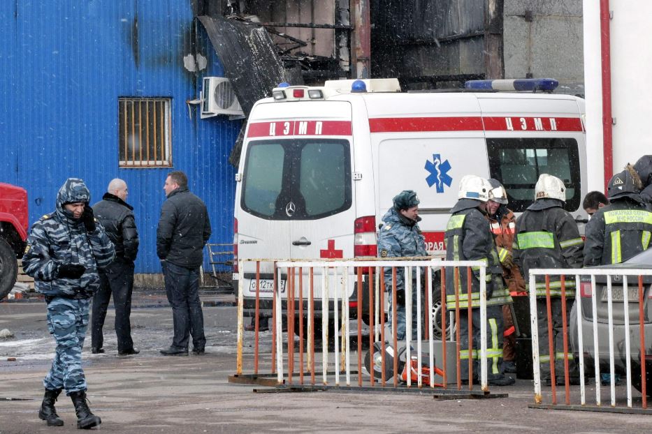 In un'autobomba esplosa a Mosca è rimasto ferito un funzionario militare