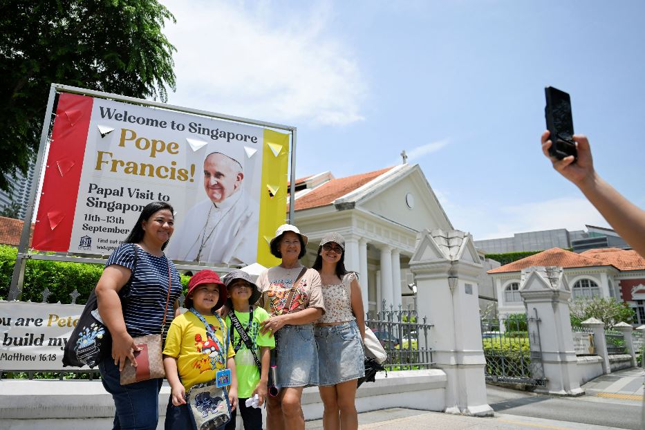 Singapore accoglie il Papa