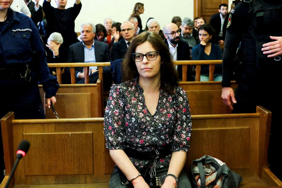 Ilaria Salis in Tribunale a Budapest