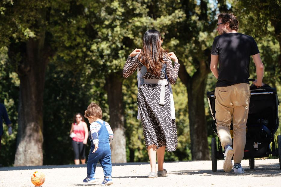 Una famiglia al parco