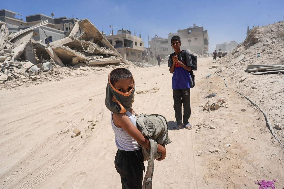 Bambini palestinesi sfollati nella Striscia di Gaza
