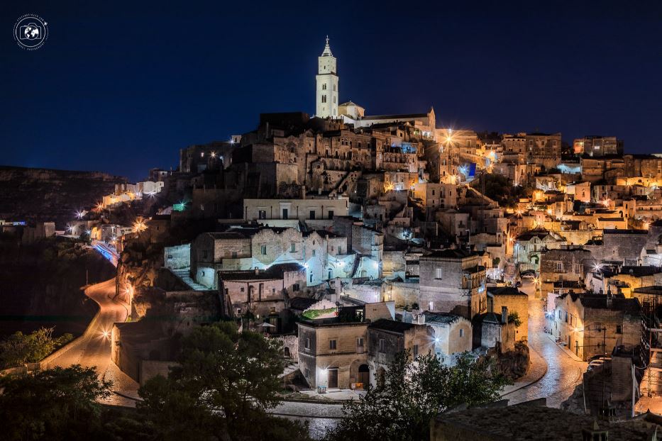 Matera, il Sasso Barisano di notte - © Stefano Tiozzo